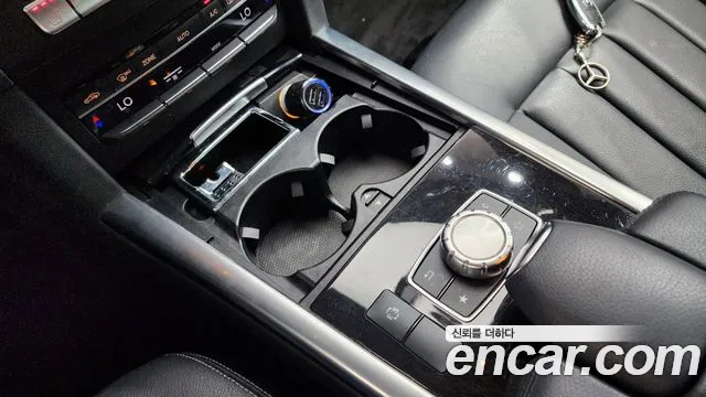 Mercedes-Benz E-Класс 2015 thumb 9