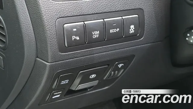 Hyundai Equus 2011 thumb 12