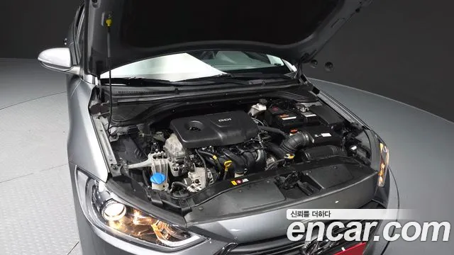 Hyundai Avante 2015 thumb 5