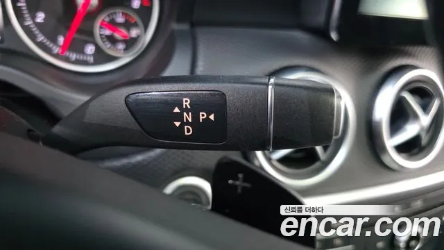 Mercedes-Benz A-Класс 2016 thumb 9