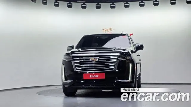 Cadillac Escalade 2021 thumb 3