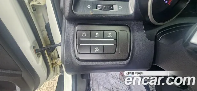KG_Mobility_Ssangyong TIBOLI 2019 thumb 6