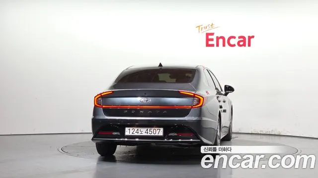 Hyundai Sonata 2022 thumb 4