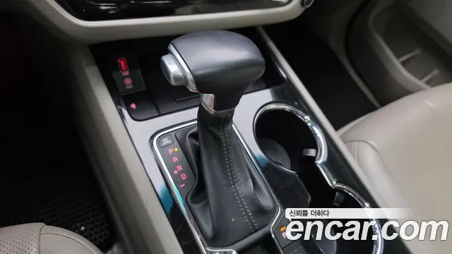 Kia Carnival 2019 thumb 9