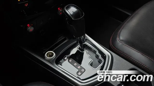 KG_Mobility_Ssangyong TIBOLI 2018 thumb 9