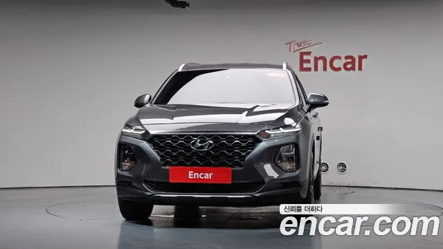 Hyundai Santa Fe 2018 thumb 2