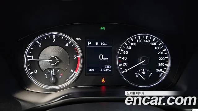 Hyundai Santa Fe 2018 thumb 7