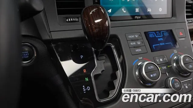 Toyota Sienna 2018 thumb 9
