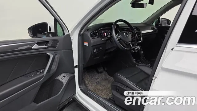 Volkswagen Tiguan 2020 thumb 10