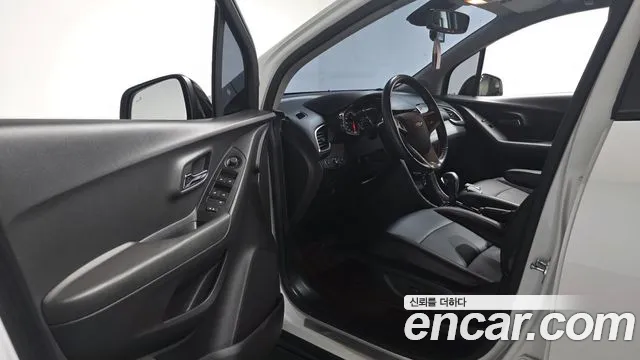 ChevroletGMDaewoo Tracker 2018 thumb 9