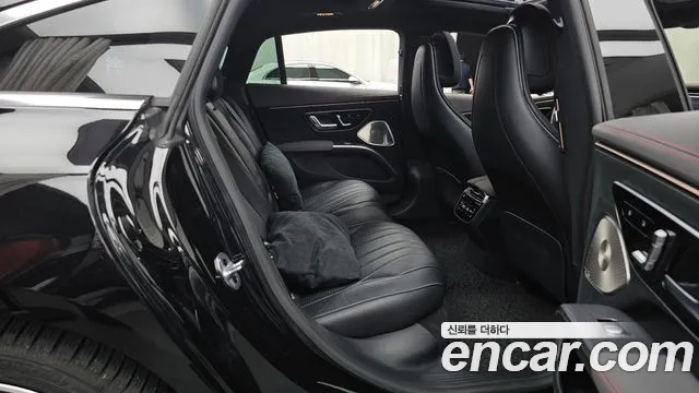 Mercedes-Benz EQS 2022 thumb 12