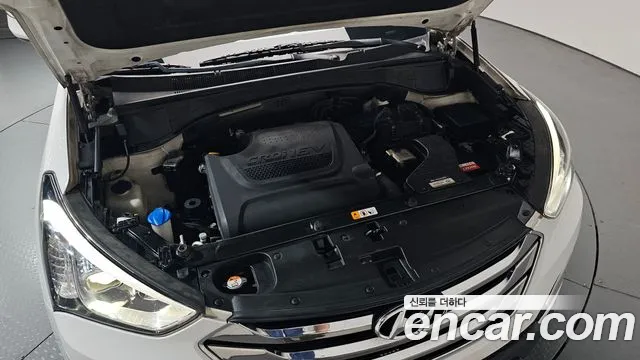 Hyundai Santa Fe 2013 thumb 5