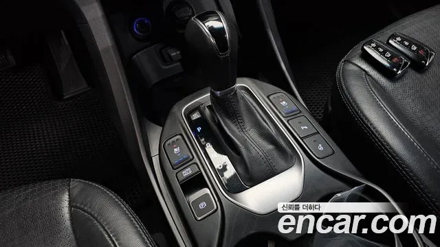 Hyundai Santa Fe 2013 thumb 8