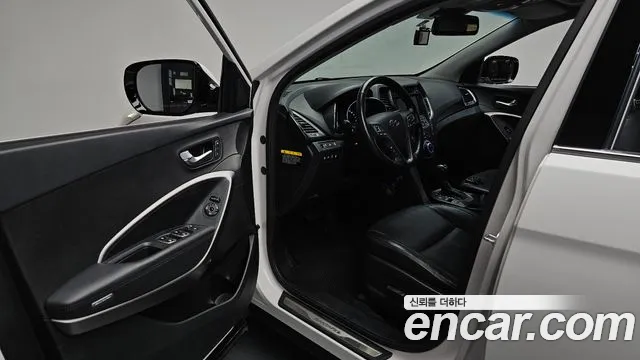 Hyundai Santa Fe 2013 thumb 9