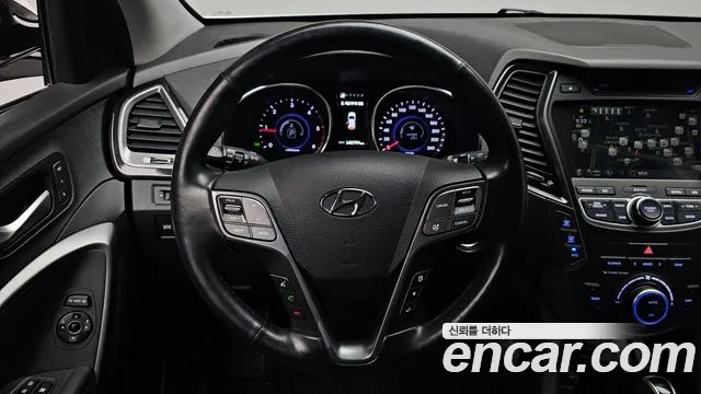 Hyundai Santa Fe 2013 thumb 12