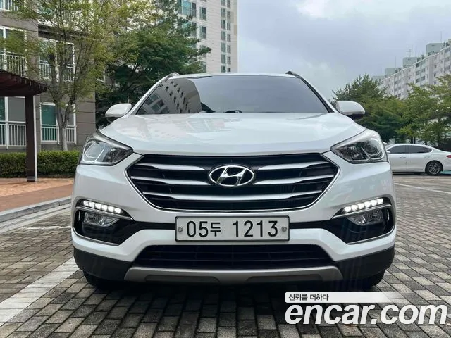 Hyundai Santa Fe 2017 thumb 2