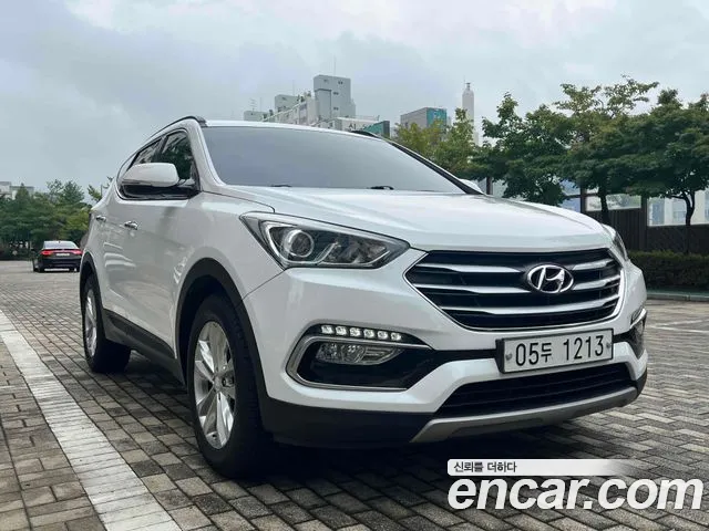Hyundai Santa Fe 2017 thumb 3