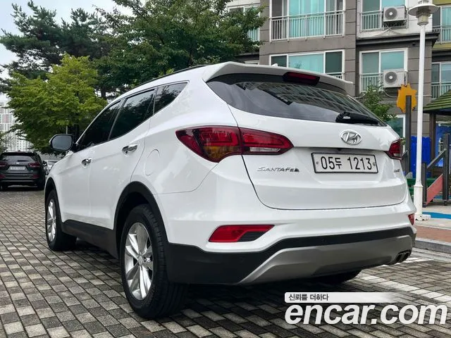 Hyundai Santa Fe 2017 thumb 6