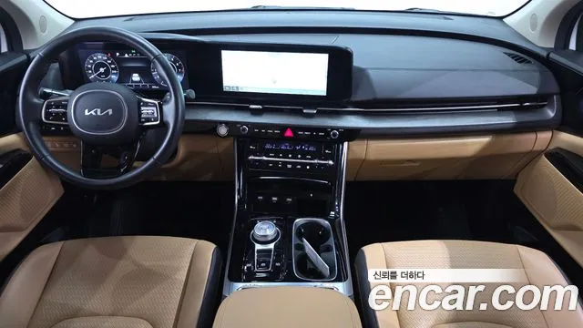 Kia Carnival 2023 thumb 6