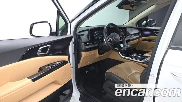 Kia Carnival 2023 thumb 9