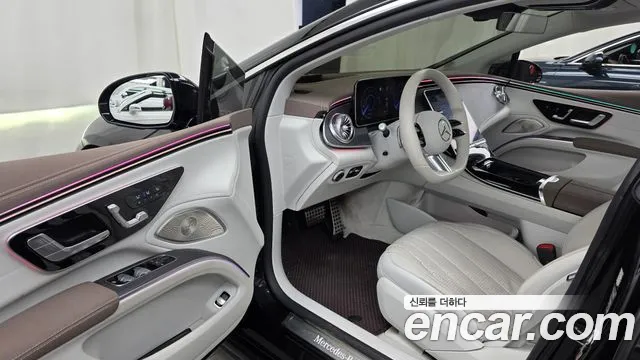 Mercedes-Benz EQS 2022 thumb 10