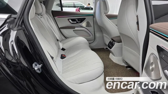 Mercedes-Benz EQS 2022 thumb 11