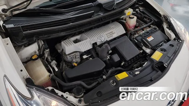 Toyota Prius 2013 thumb 6