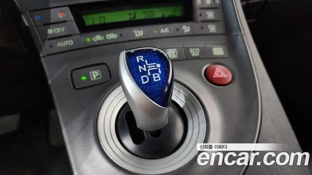 Toyota Prius 2013 thumb 9