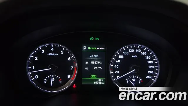 Hyundai Grandeur 2018 thumb 8