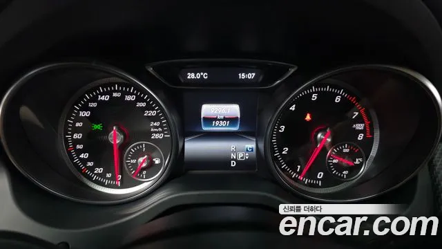Mercedes-Benz GLA 2019 thumb 7