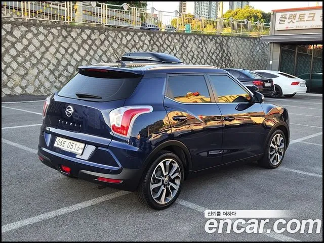 KG_Mobility_Ssangyong TIBOLI 2016 thumb 2