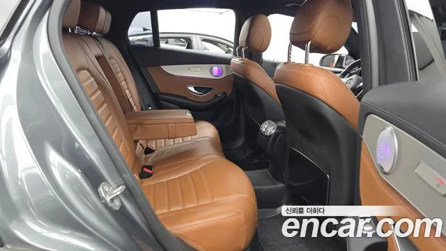 Mercedes-Benz GLC 2017 thumb 12