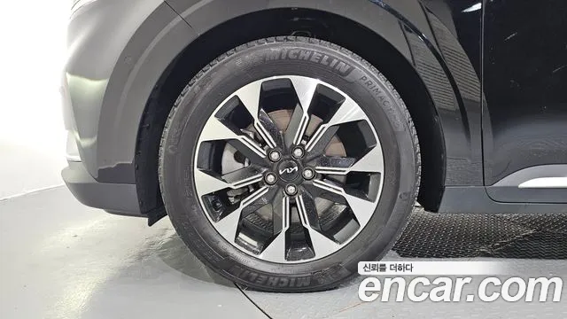 Kia Carnival 2022 thumb 5