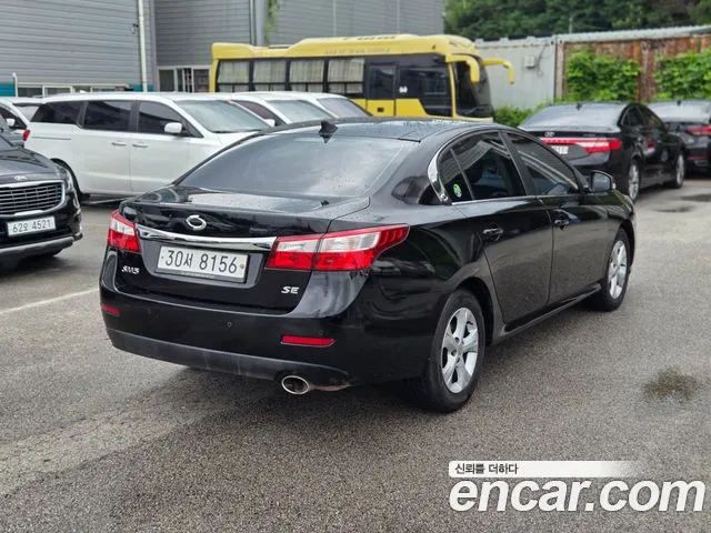 Renault-KoreaSamsung SM5 2011 thumb 6
