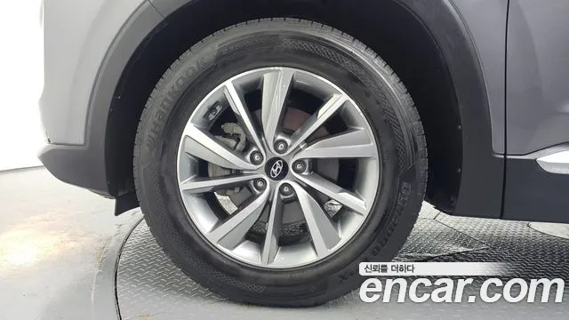 Hyundai Santa Fe 2020 thumb 5
