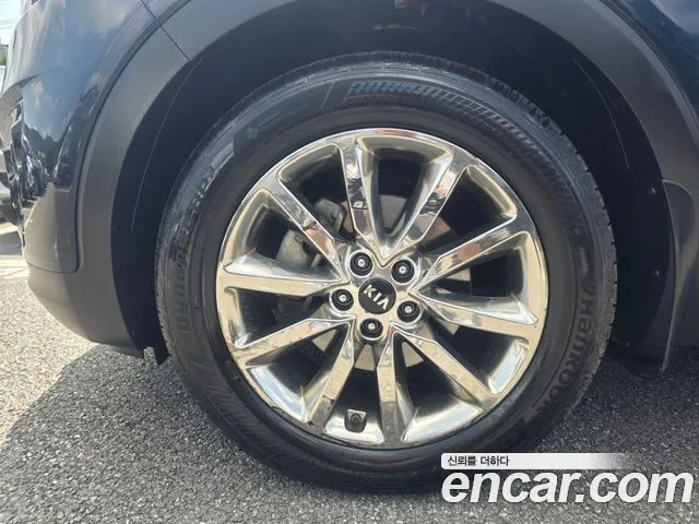 Kia Sorento 2017 thumb 5