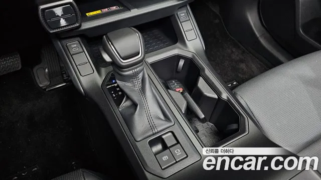 Toyota RAV4 2026 thumb 9