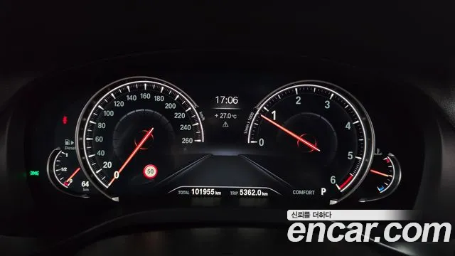 BMW X4 2019 thumb 8