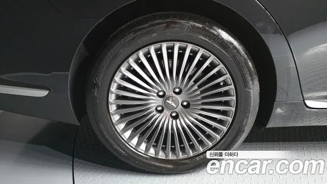 Genesis G90 2021 thumb 4