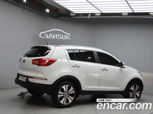 Kia Sportage 2012 thumb 4