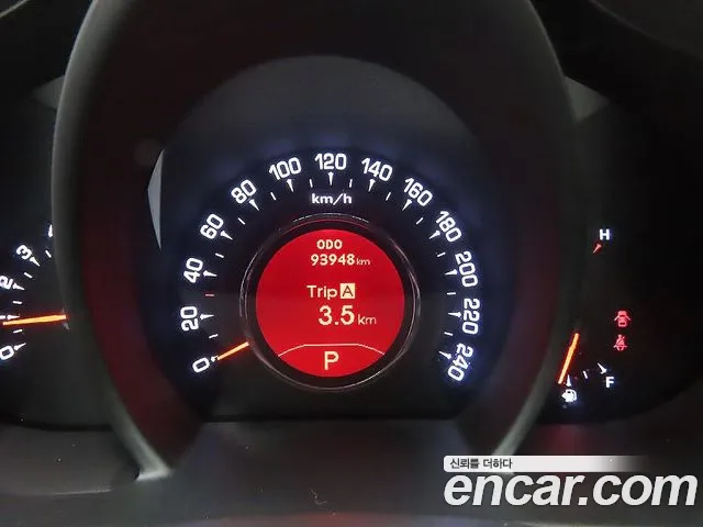 Kia Sportage 2012 thumb 8