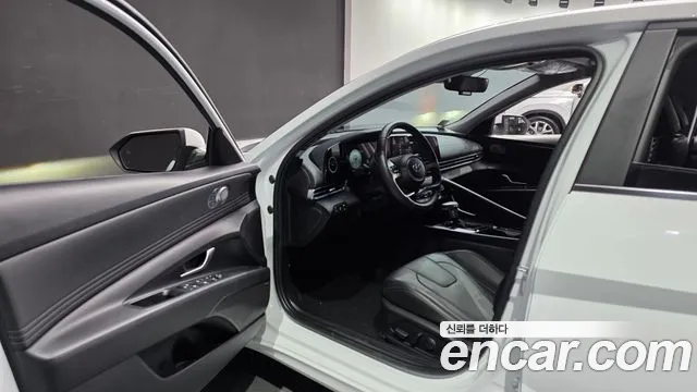 Hyundai Avante 2022 thumb 10