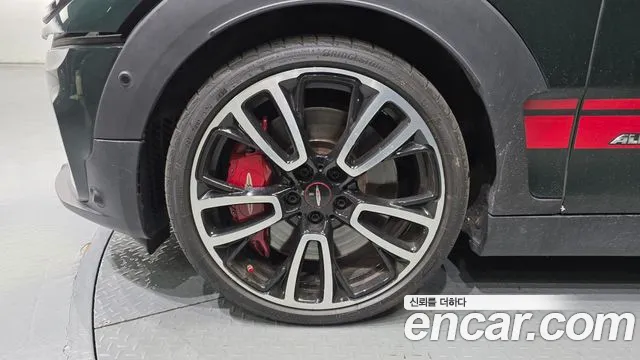 MINI Clubman 2020 thumb 5