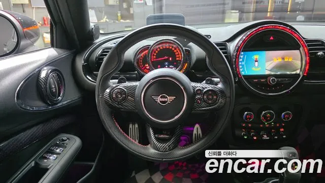 MINI Clubman 2020 thumb 12