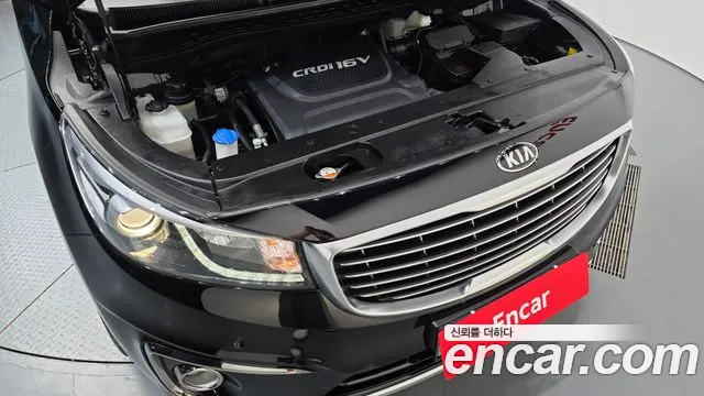Kia Carnival 2017 thumb 6