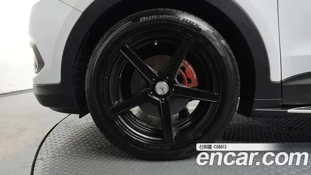 Hyundai Santa Fe 2017 thumb 5