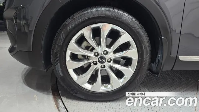 Kia Sorento 2018 thumb 5