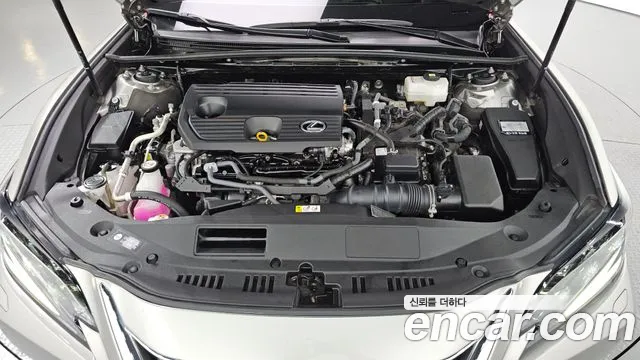Lexus ES 2023 thumb 6