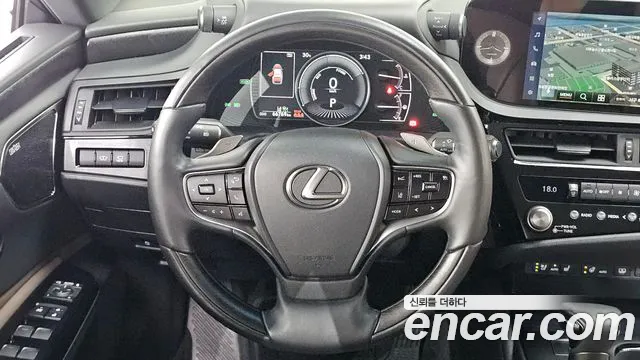 Lexus ES 2023 thumb 11