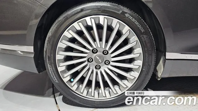 Genesis G80 2022 thumb 5
